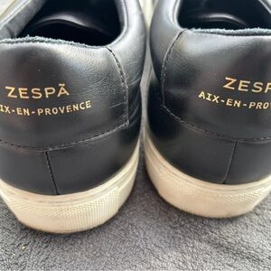 Black Sneakers Sleek Design Comfortable Fit